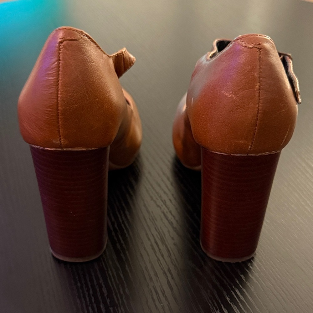 Crown Vintage- Tan T-Strap Heels - Picture 3 of 7